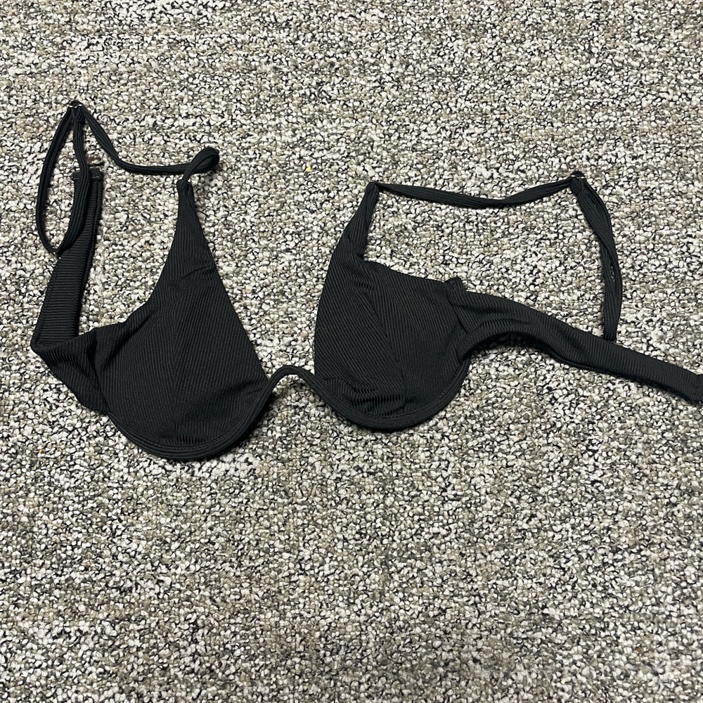 Black Shein bikini top